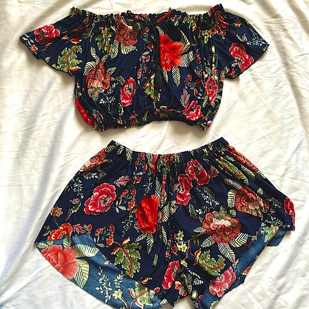 Two piece floral outfit